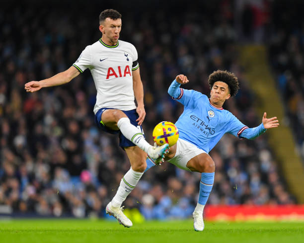 观看比赛的 观看比赛的