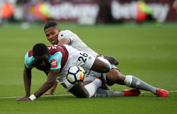 谁敢横刀立 谁敢横刀立